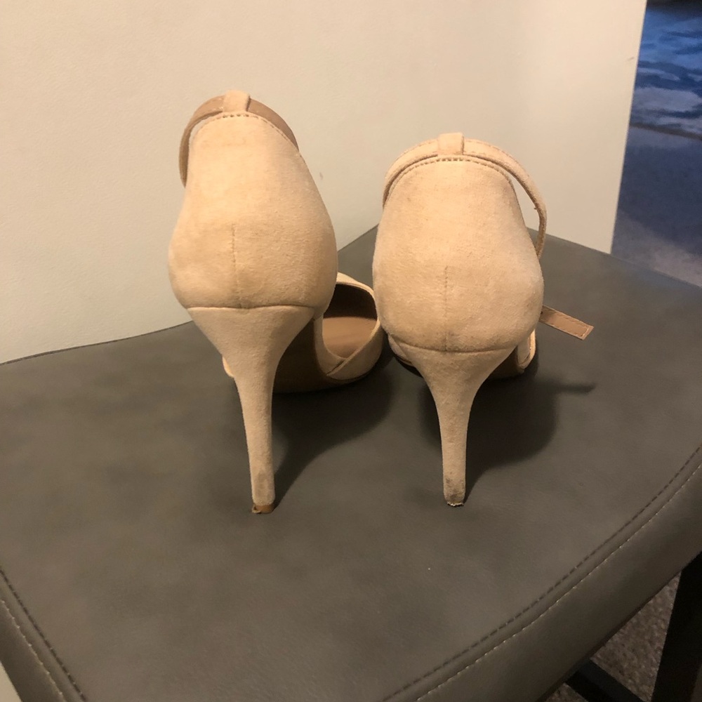 Dream pairs heels